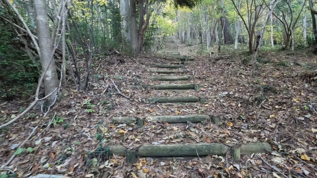 美女山への登り