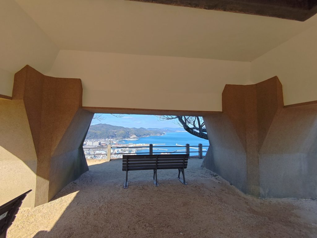 洲本城　ベンチ