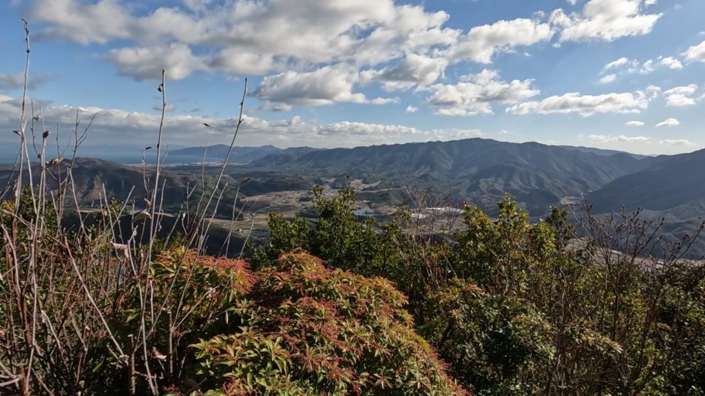 虎丸山山頂の眺め